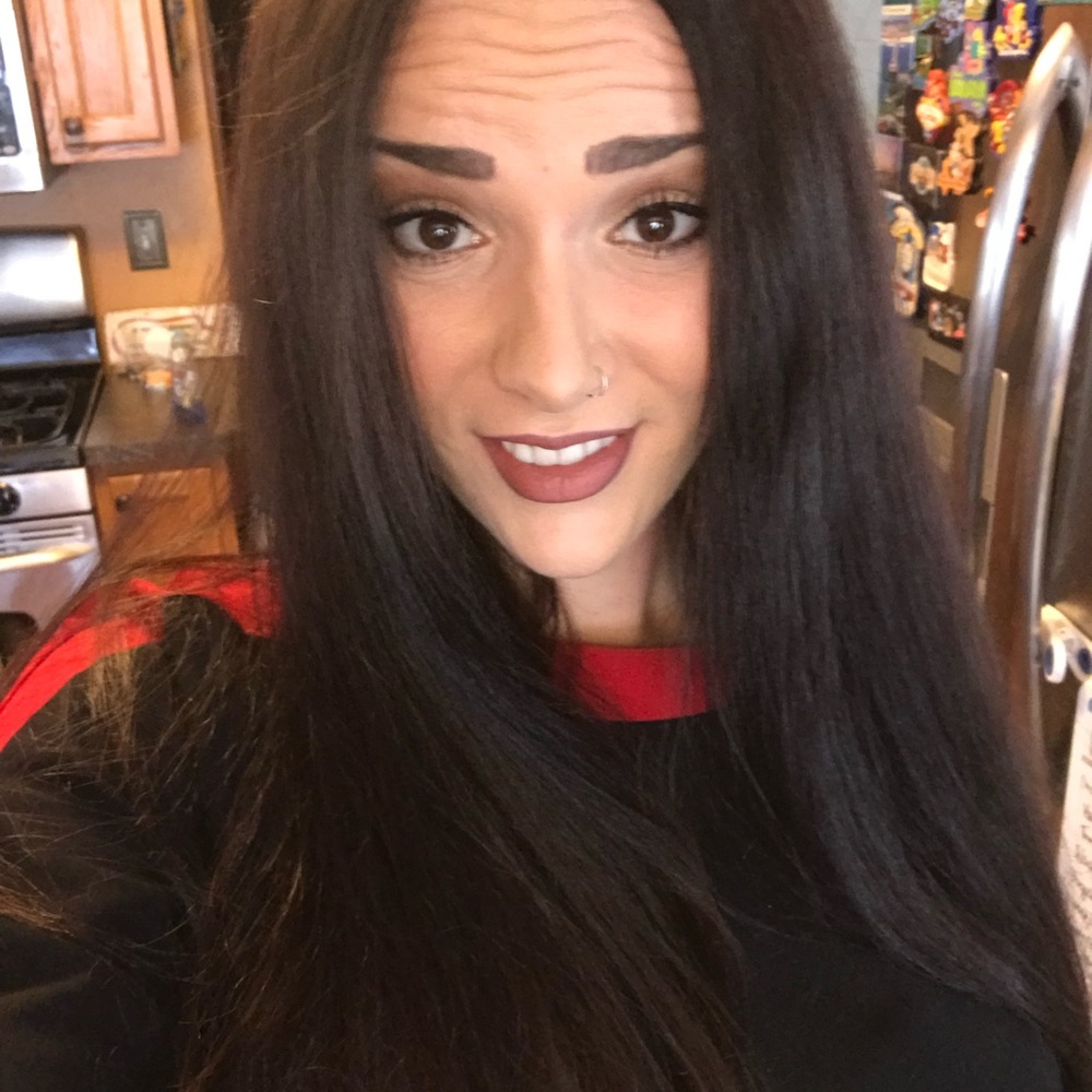 Meet your Posher, Kayla